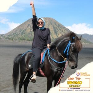 open trip bromo midnight