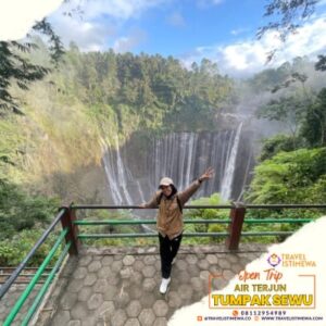 open trip tumpak sewu